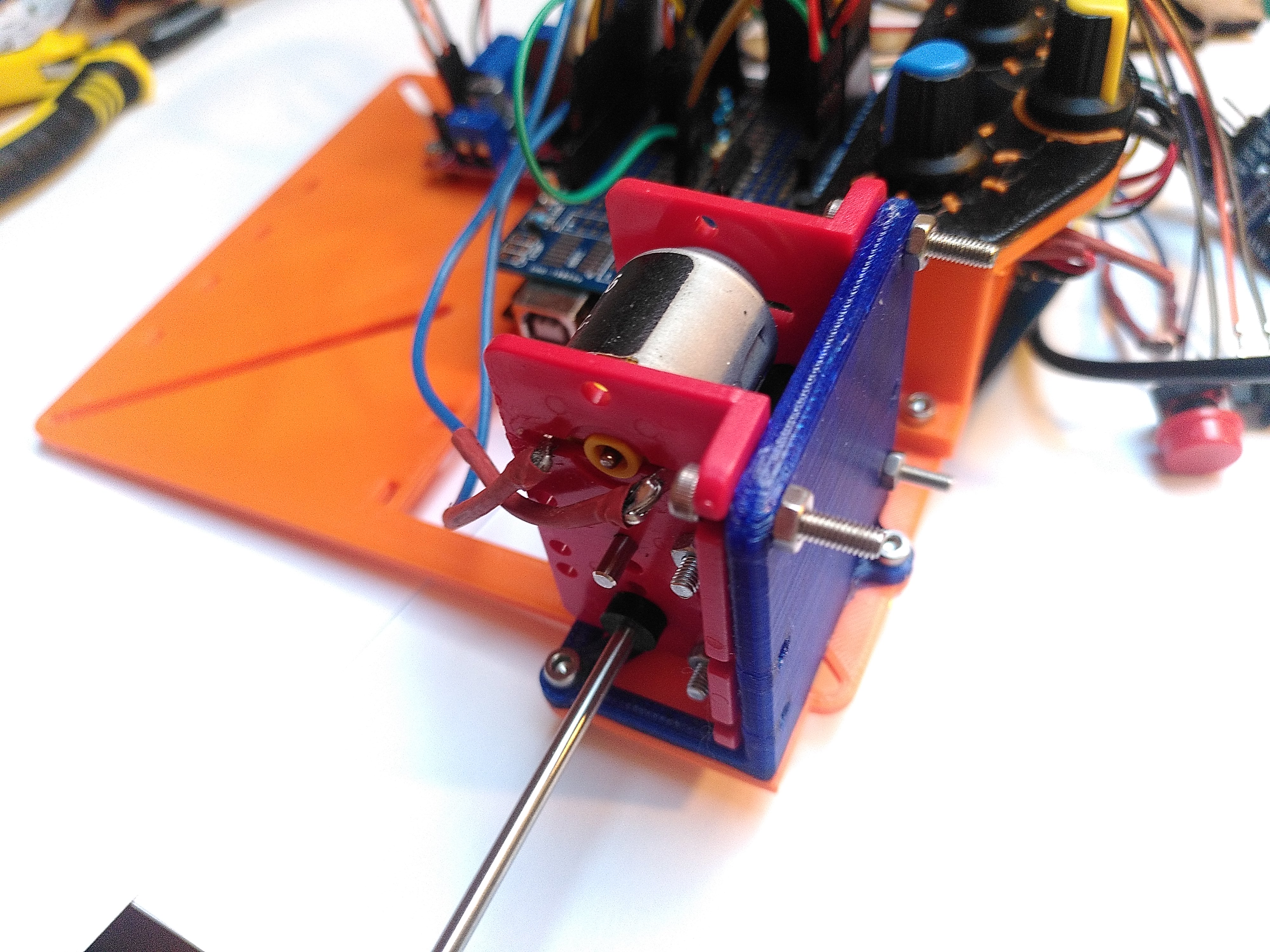 0-1-0_fix_motor.jpg